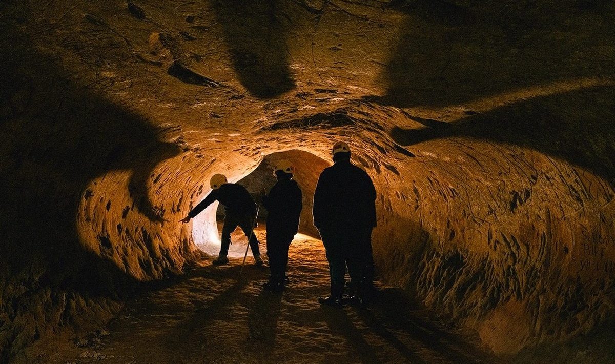 túneles subterráneos